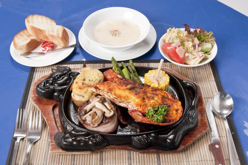 Morimar Resort Hotel Yomitan Bagian luar foto