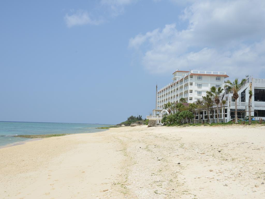 Morimar Resort Hotel Yomitan Bagian luar foto