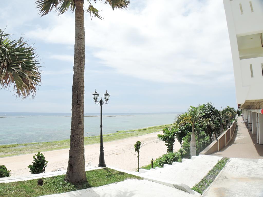 Morimar Resort Hotel Yomitan Bagian luar foto