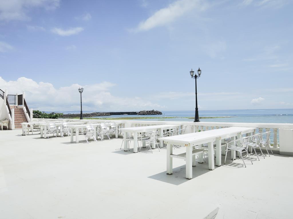 Morimar Resort Hotel Yomitan Bagian luar foto