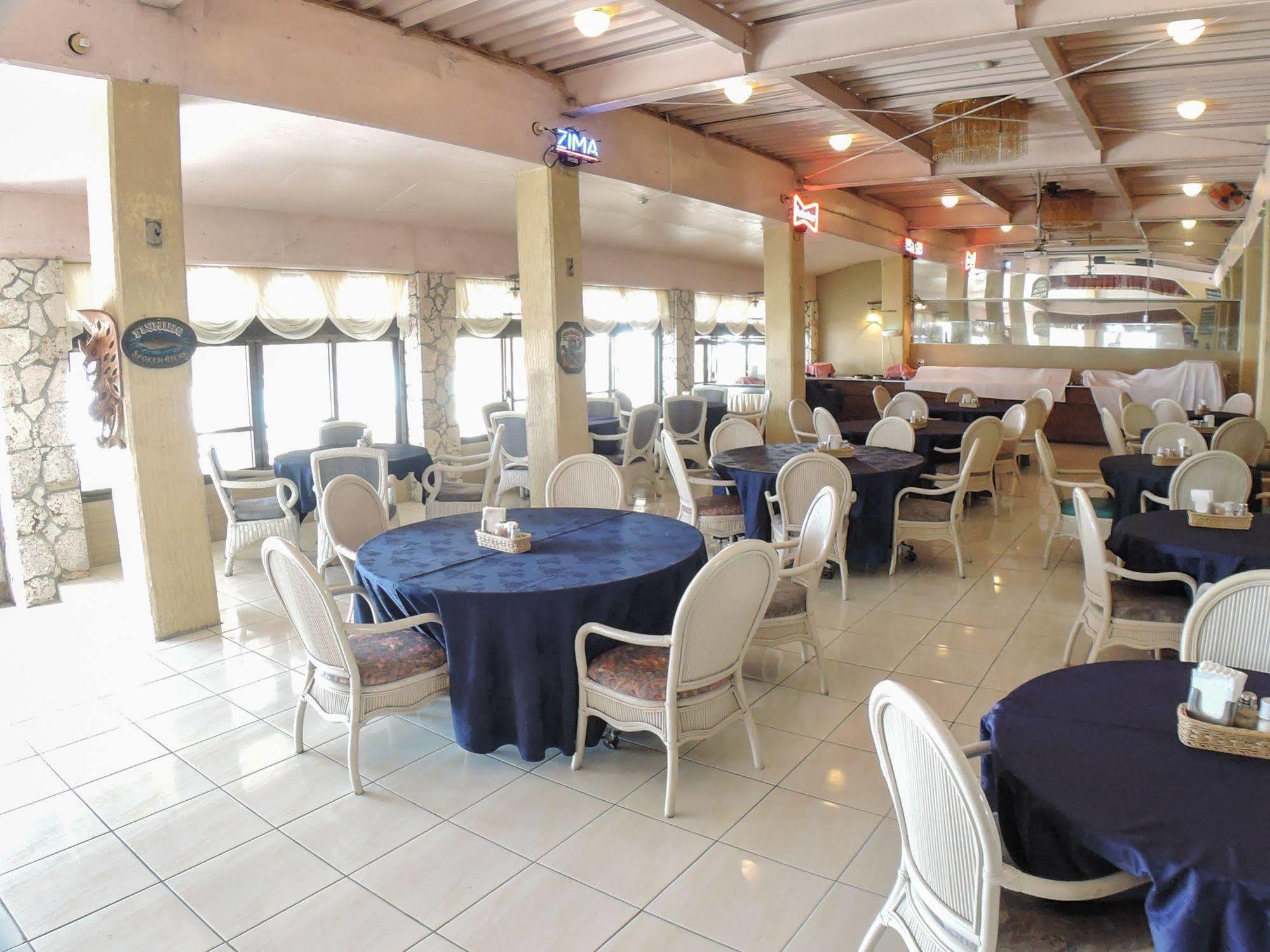 Morimar Resort Hotel Yomitan Bagian luar foto